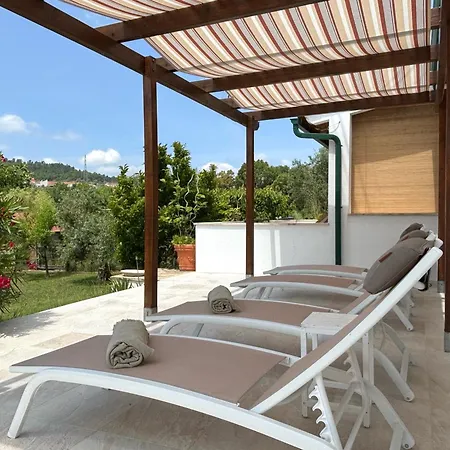 Quinta Amoras - Au Coeur Des Oliviers *